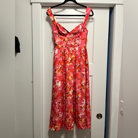 HollyMolly MIDI Dress - Picture 3 of 3